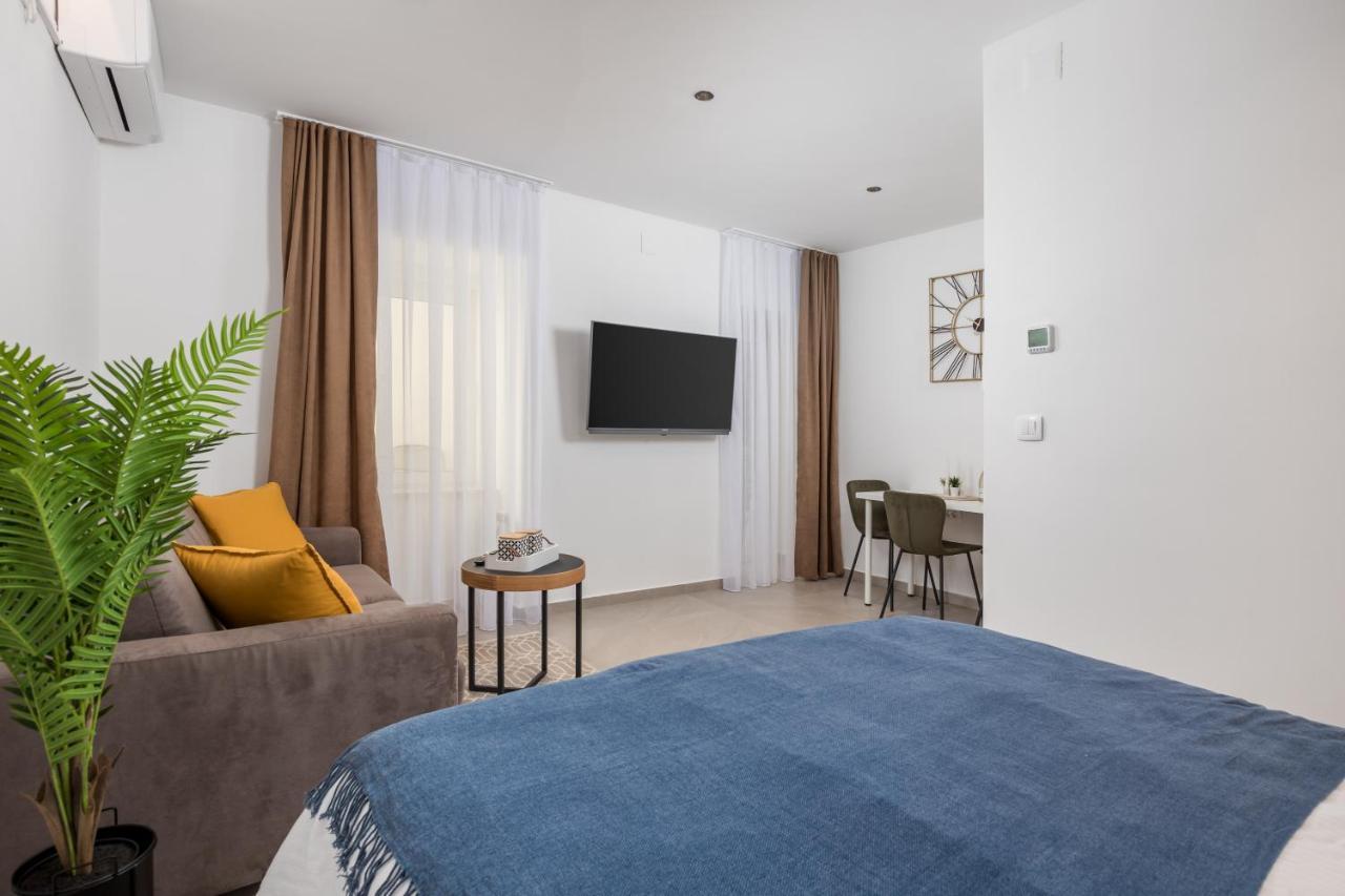 Apartment Salita Calvario Rijeka Bagian luar foto