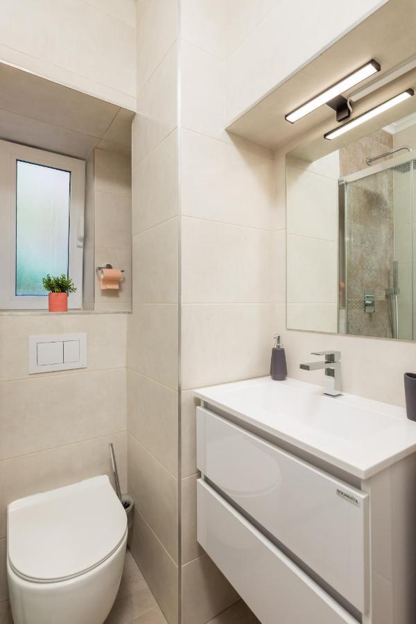Apartment Salita Calvario Rijeka Bagian luar foto