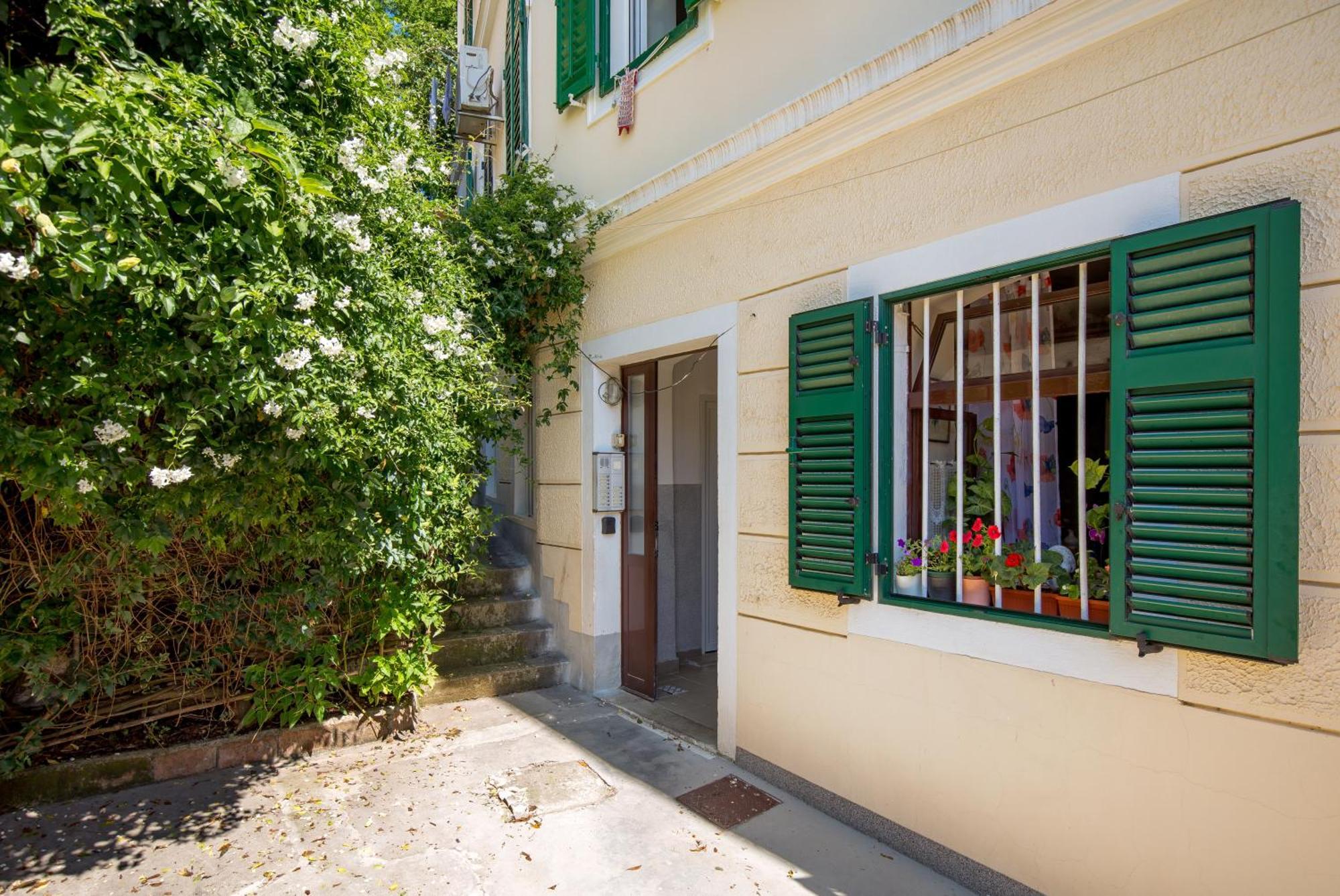 Apartment Salita Calvario Rijeka Bagian luar foto